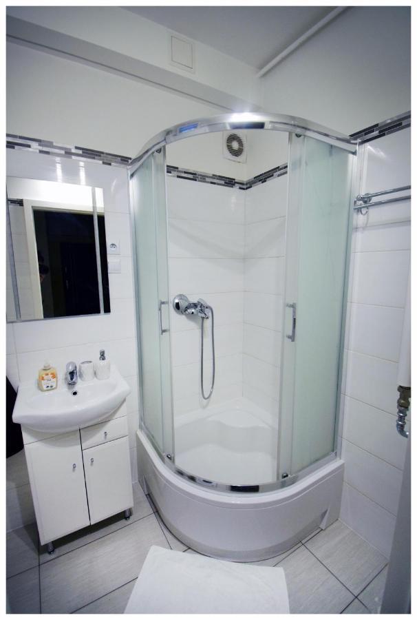 Апартаменти Color 24 Apartament IV Стальова-Воля Екстер'єр фото